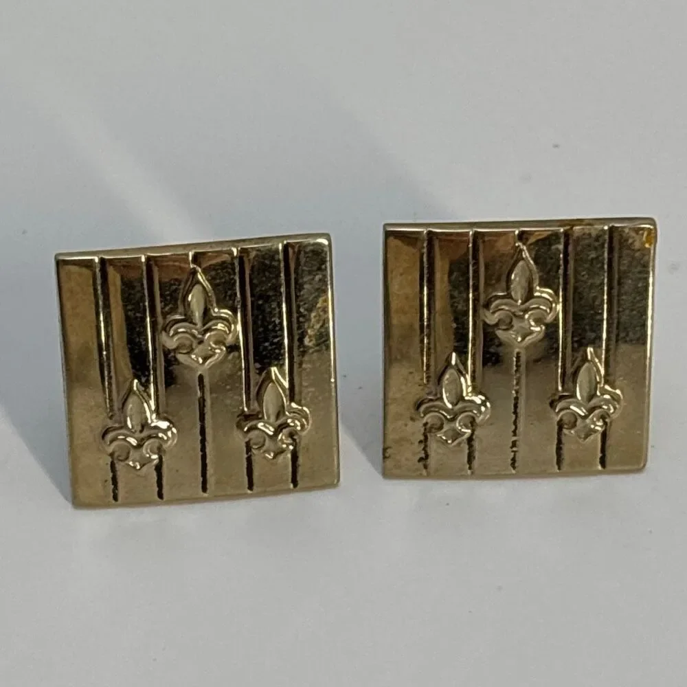 Vintage SWANK gold tone tie tack bar & cufflinks new orleans saints Fleur de Lis